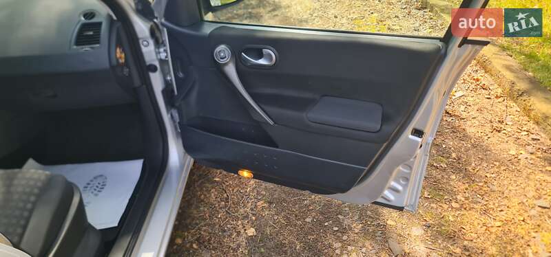 Универсал Renault Megane 2006 в Ровно
