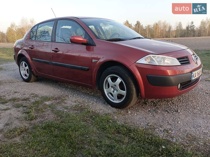 Седан Renault Megane 2005 в Киеве