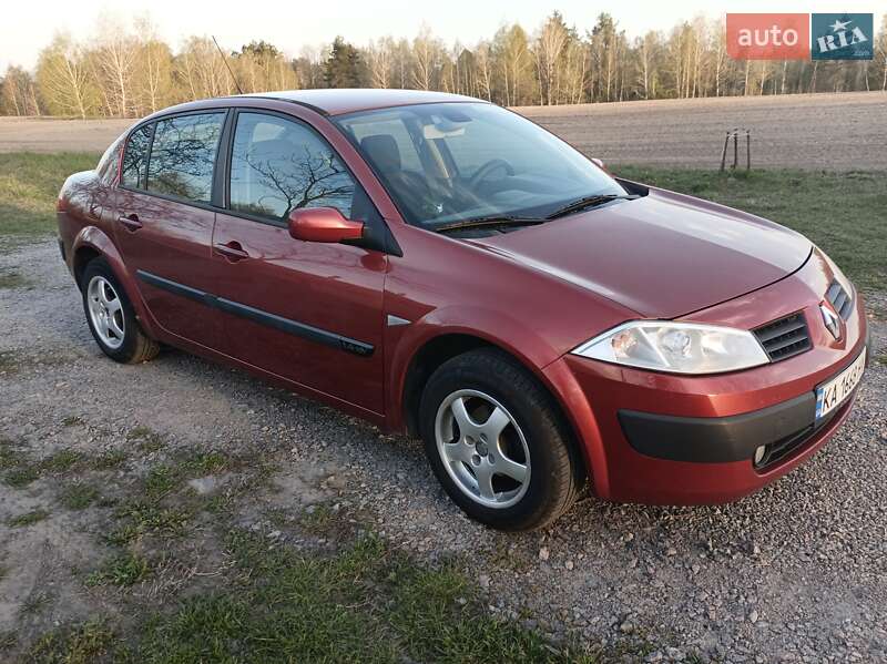 Седан Renault Megane 2005 в Киеве