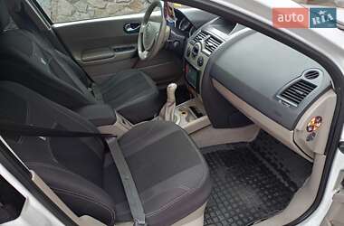 Универсал Renault Megane 2003 в 
