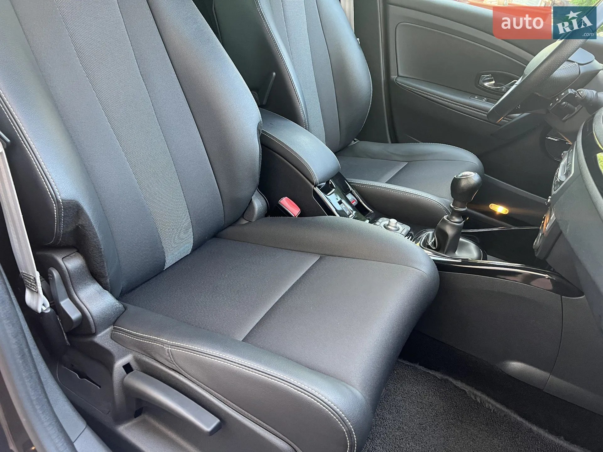 2013 Renault Megane - мініатюра 19