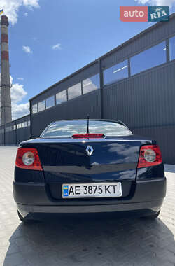 Кабріолет Renault Megane 2008 в 