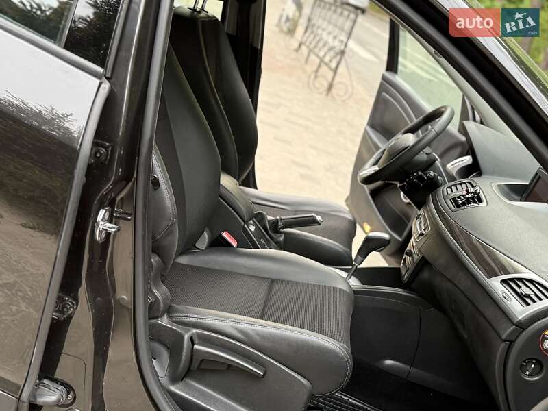 Универсал Renault Megane 2010 в Львове