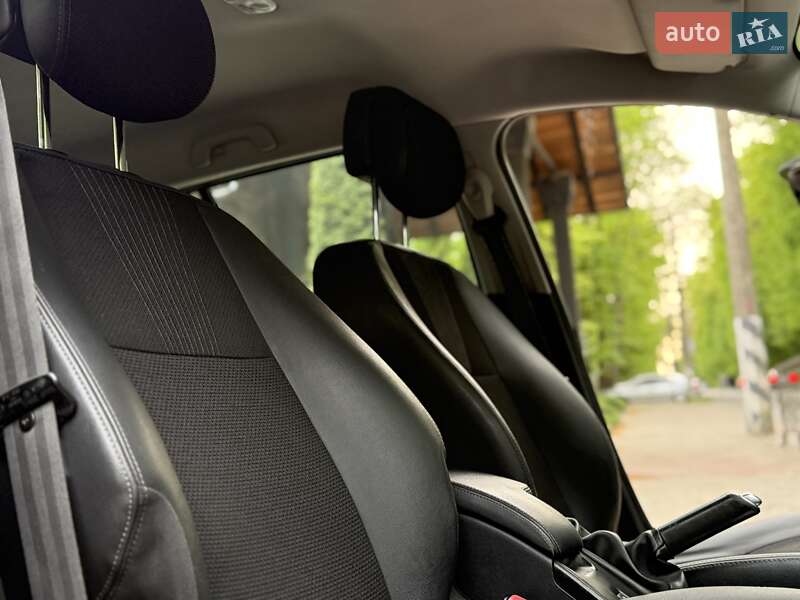 Универсал Renault Megane 2010 в Львове