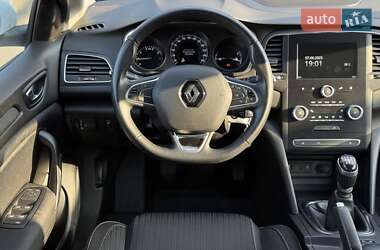 Седан Renault Megane 2020 в 