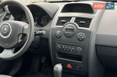 Универсал Renault Megane 2006 в 