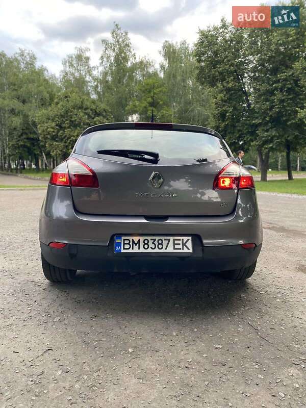 Хэтчбек Renault Megane 2011 в Сумах