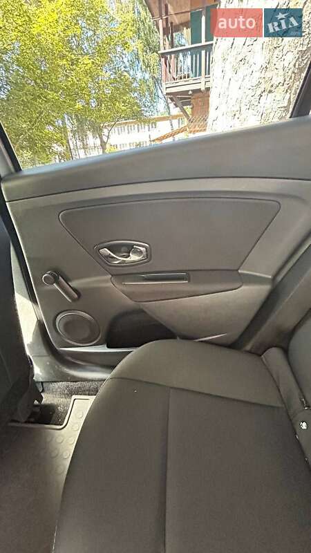 Универсал Renault Megane 2014 в Львове