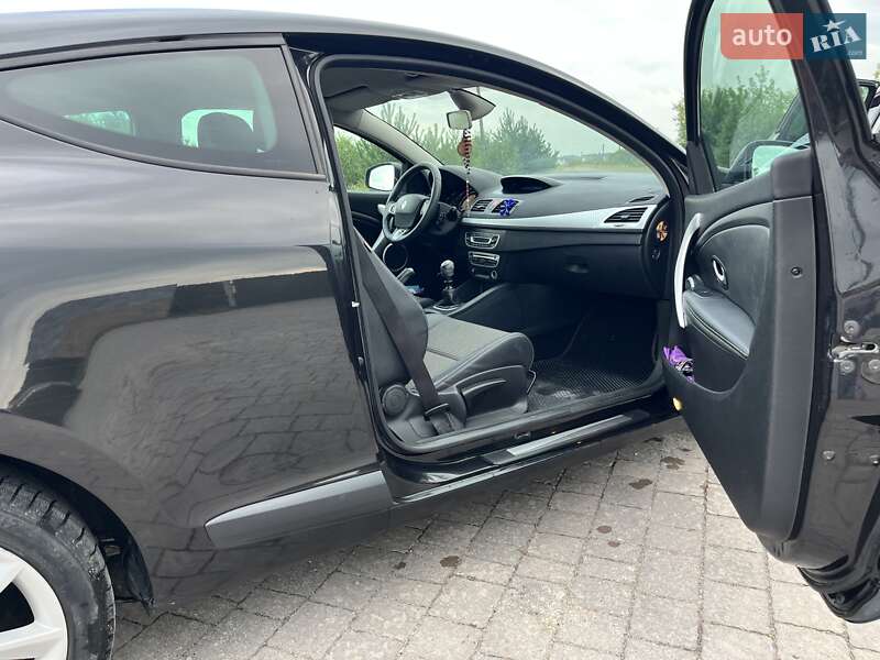 Купе Renault Megane 2010 в Миколаєві