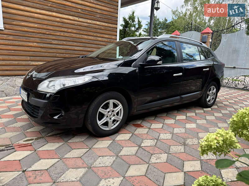 Универсал Renault Megane 2011 в Котельве