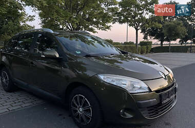 Универсал Renault Megane 2010 в 