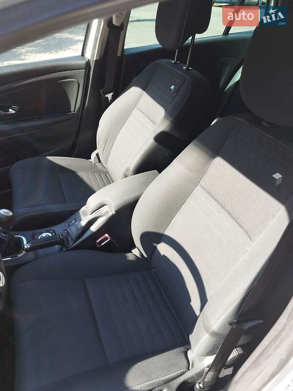 Универсал Renault Megane 2014 в Киеве