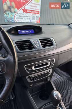 Универсал Renault Megane 2013 в 