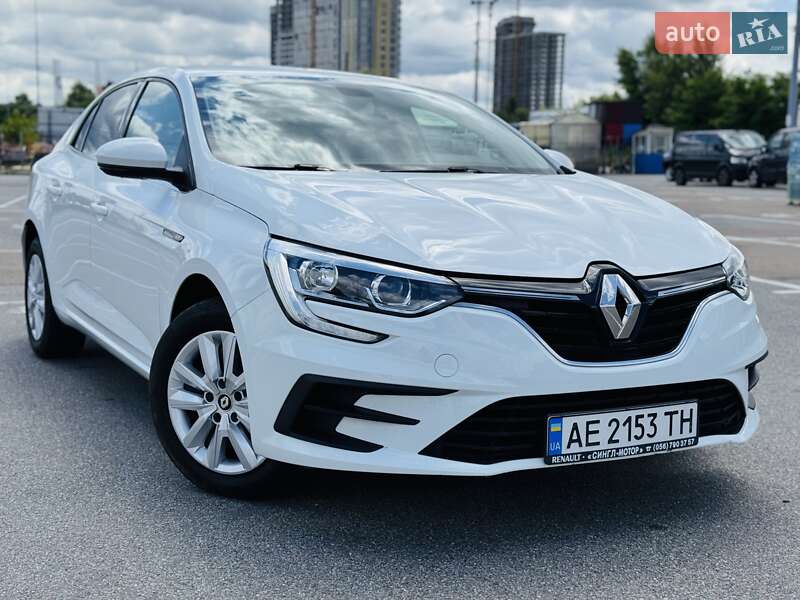 Седан Renault Megane 2022 в Києві