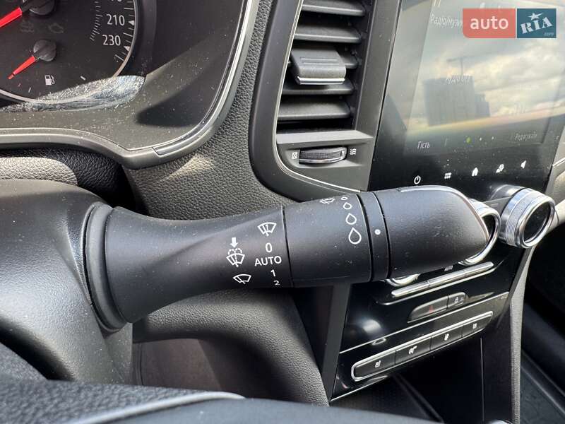 Седан Renault Megane 2022 в Києві