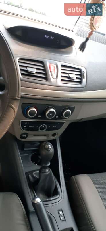 Хэтчбек Renault Megane 2011 в Ивано-Франковске