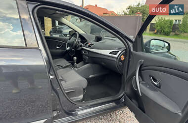 Универсал Renault Megane 2010 в 