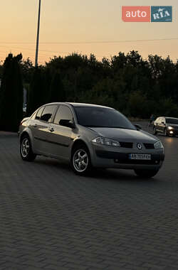 Седан Renault Megane 2004 в 