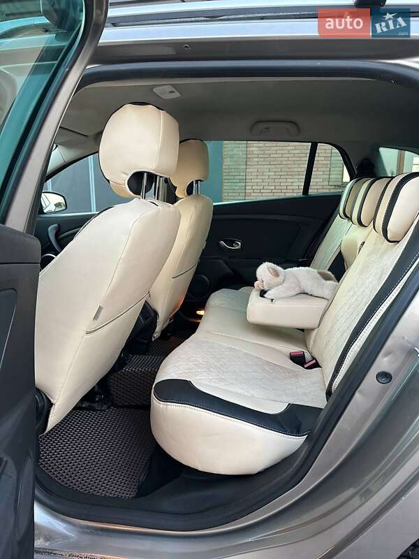 Универсал Renault Megane 2011 в Теофиполе фото 14 Универсал Renault Megane 2011 в Теофиполе