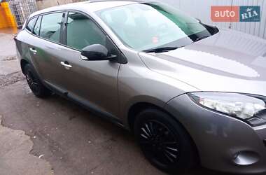Универсал Renault Megane 2011 в 