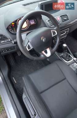 Универсал Renault Megane 2011 в 