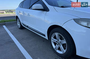 Универсал Renault Megane 2011 в 