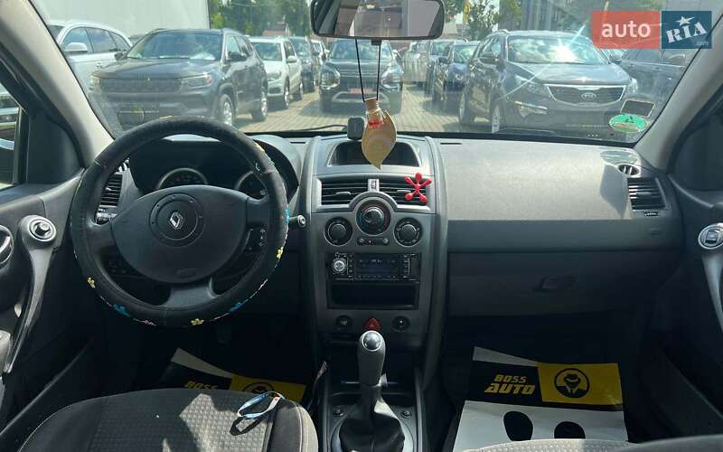 Хэтчбек Renault Megane 2005 в Ивано-Франковске
