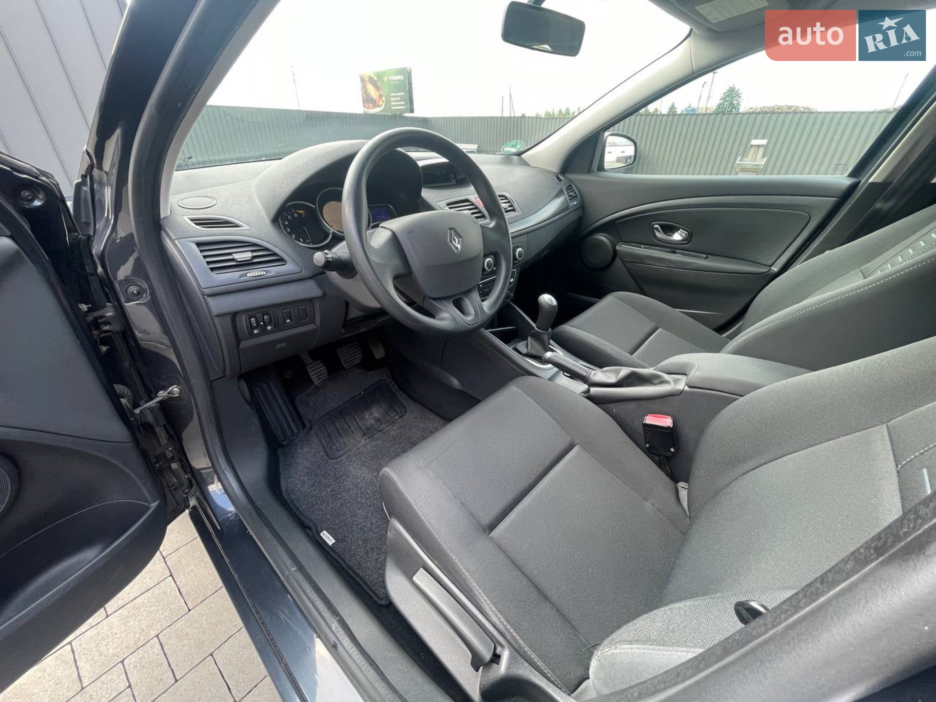 2010 Renault Megane - мініатюра 14