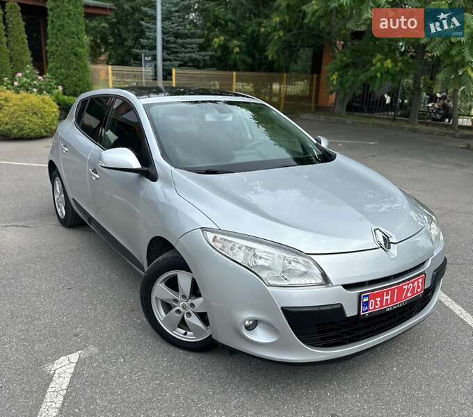 Хэтчбек Renault Megane 2010 в Александрие