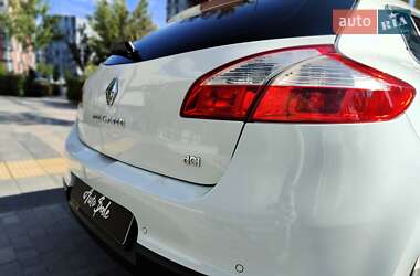 Хетчбек Renault Megane 2013 в 