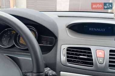 Универсал Renault Megane 2011 в 