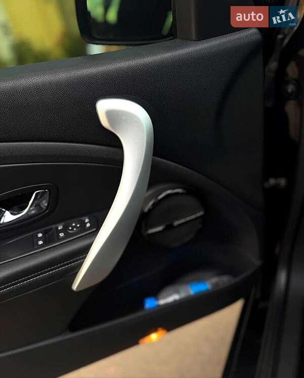 Хетчбек Renault Megane 2012 в Одесі фото 70 Хетчбек Renault Megane 2012 в Одесі