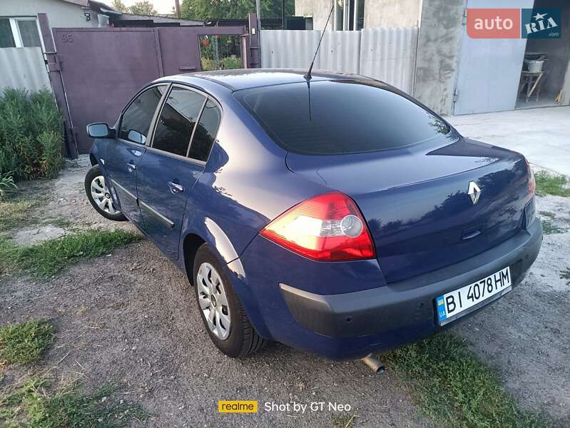 Седан Renault Megane 2005 в Лозовой