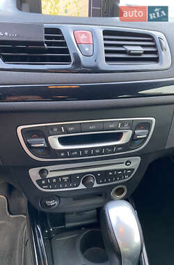 Универсал Renault Megane 2011 в 