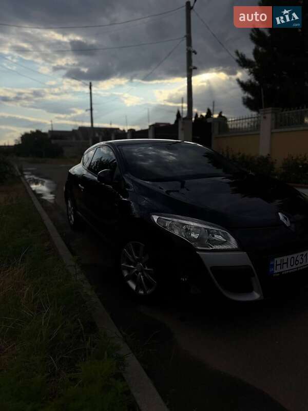 Хетчбек Renault Megane 2012 в Одесі фото 4 Хетчбек Renault Megane 2012 в Одесі