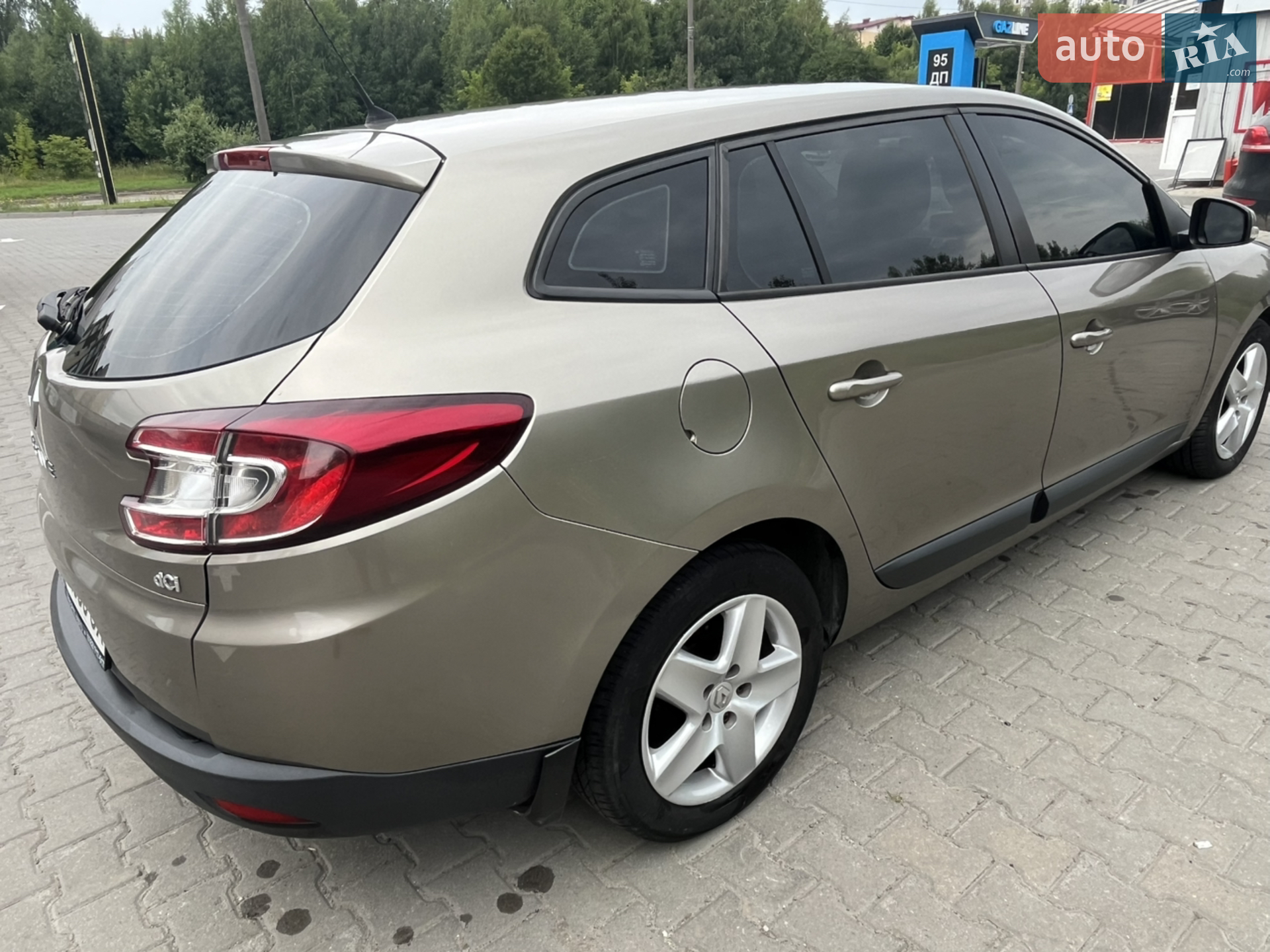 2012 Renault Megane - мініатюра 9