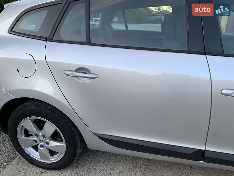 Універсал Renault Megane 2011 в Івано-Франківську