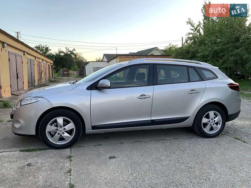 Універсал Renault Megane 2011 в Івано-Франківську