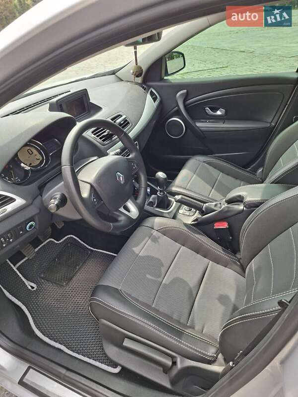 Универсал Renault Megane 2009 в Кременчуге фото 14 Универсал Renault Megane 2009 в Кременчуге