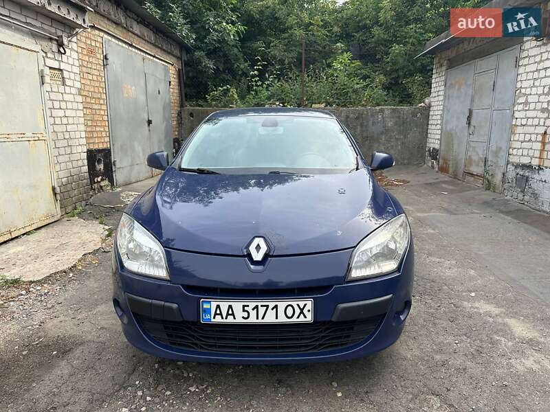 Универсал Renault Megane 2010 в Киеве