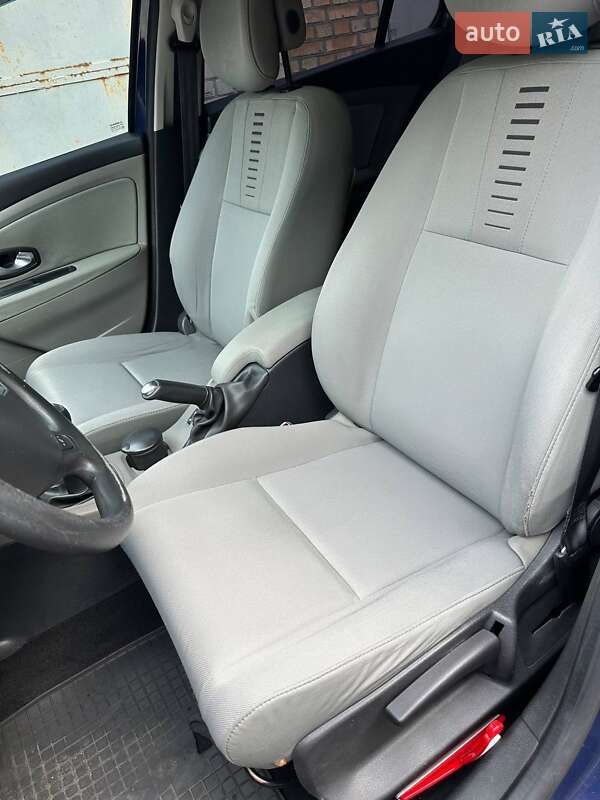 Универсал Renault Megane 2010 в Киеве