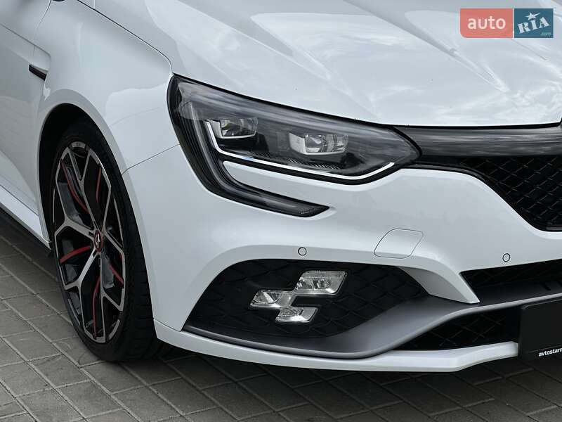 Хэтчбек Renault Megane 2019 в Мукачево