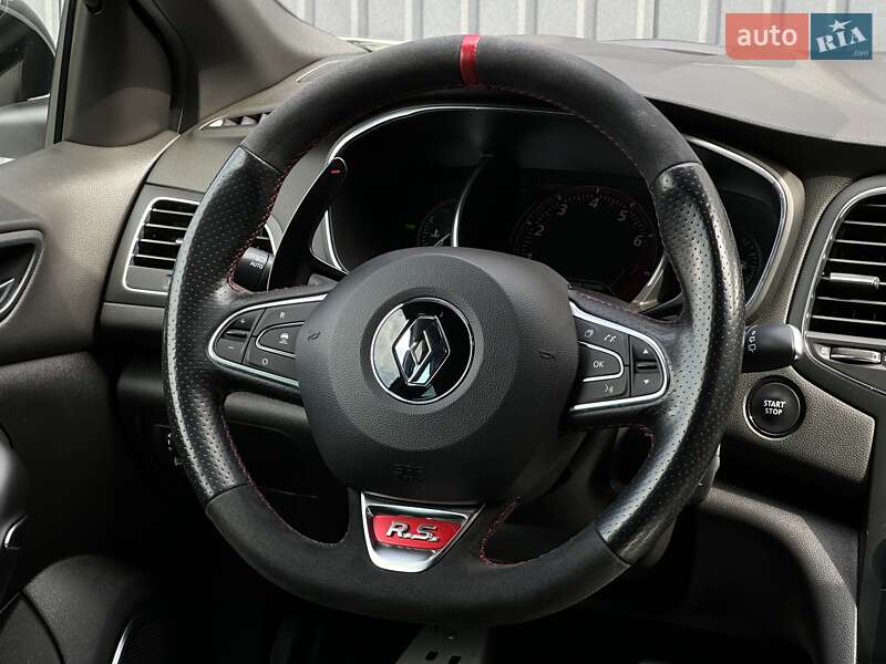 Хэтчбек Renault Megane 2019 в Мукачево