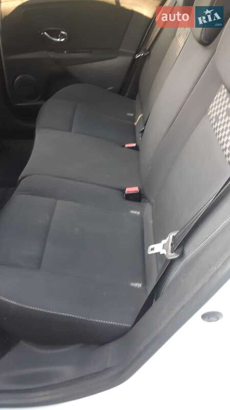 Универсал Renault Megane 2013 в Голованевске