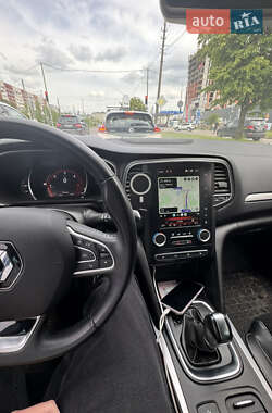 Хэтчбек Renault Megane 2016 в Львове