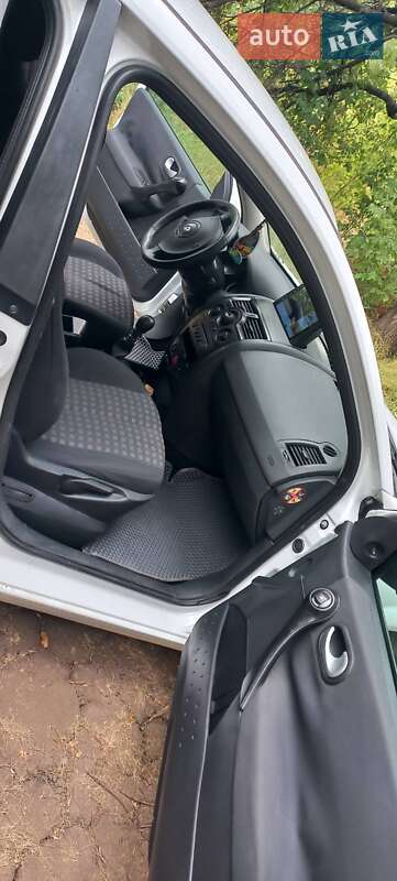 Хэтчбек Renault Megane 2008 в Запорожье