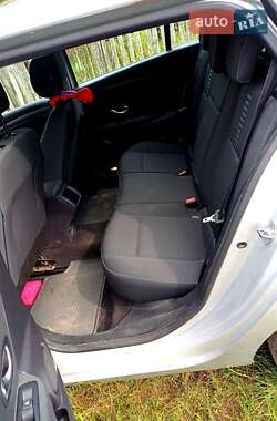 Универсал Renault Megane 2010 в 