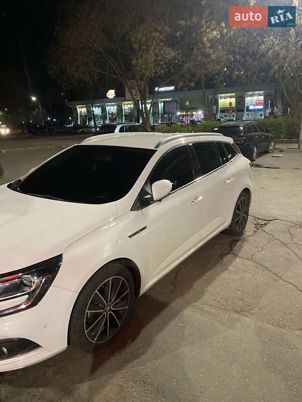 Универсал Renault Megane 2017 в Николаеве