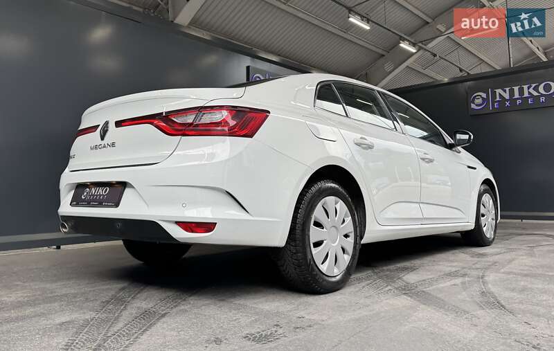 Седан Renault Megane 2018 в Киеве