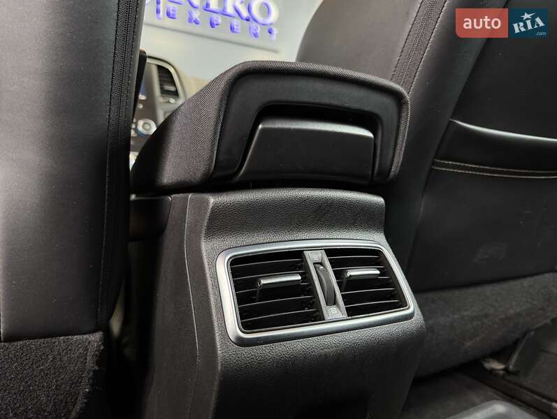 Седан Renault Megane 2018 в Киеве